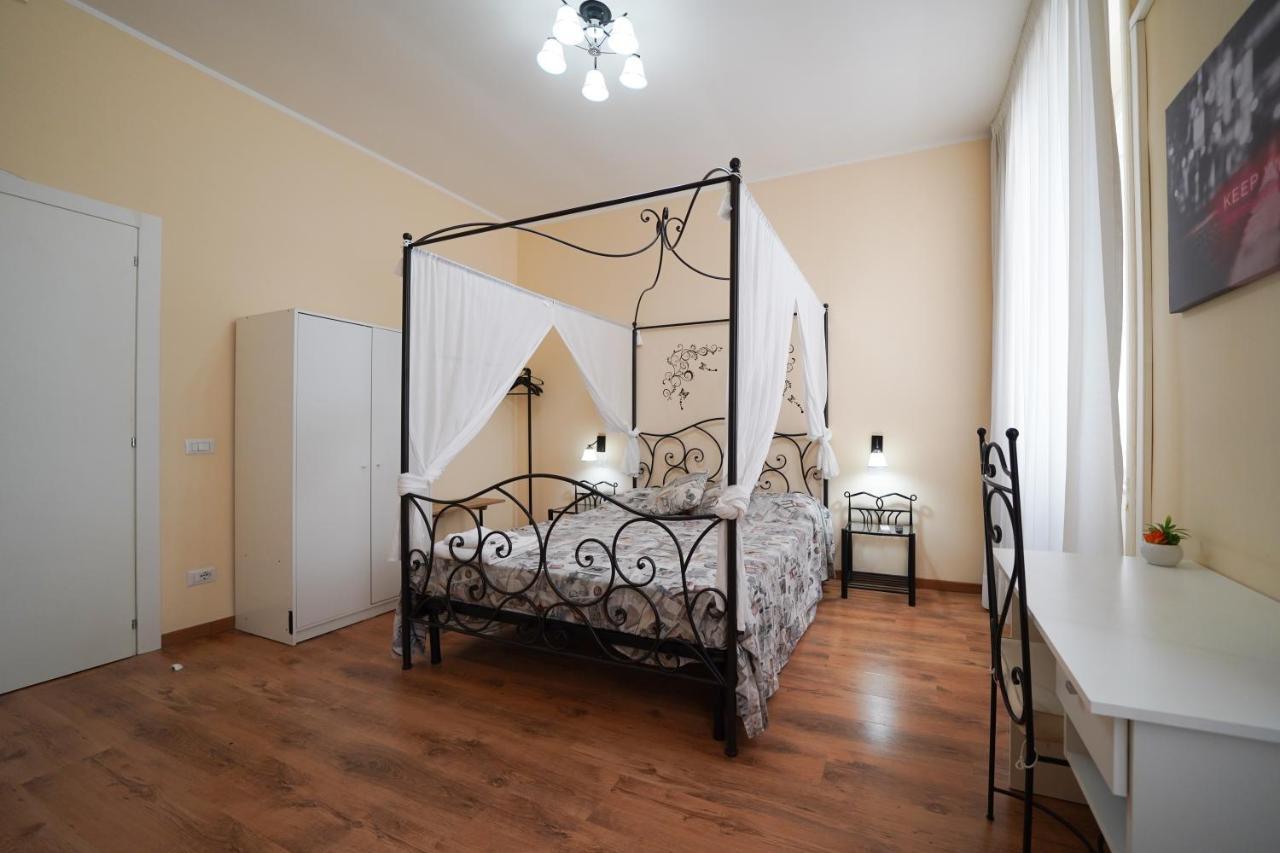 نابولي Florinda B&B المظهر الخارجي الصورة